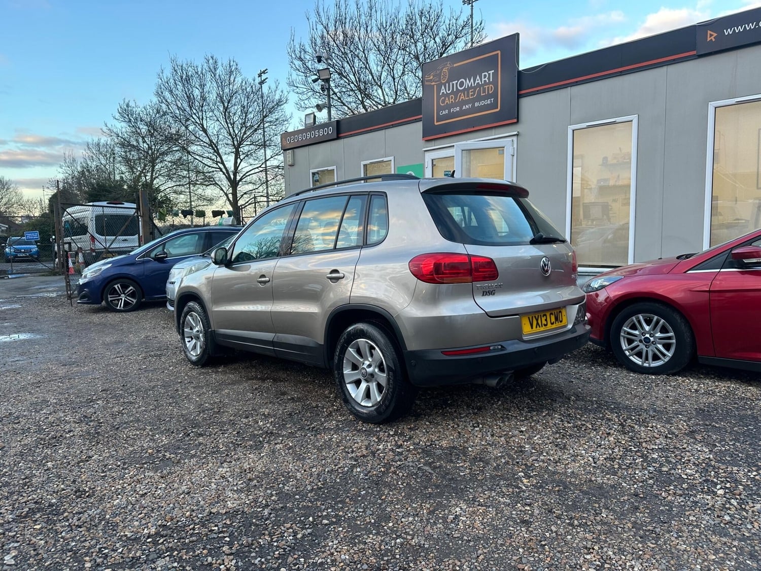 Volkswagen Tiguan 2013 - Cars in Sunbury-On-Thames