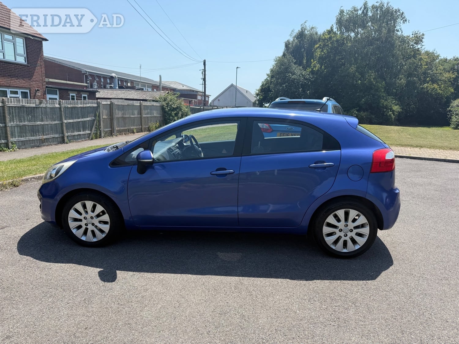 Kia Rio 2013 - Cars