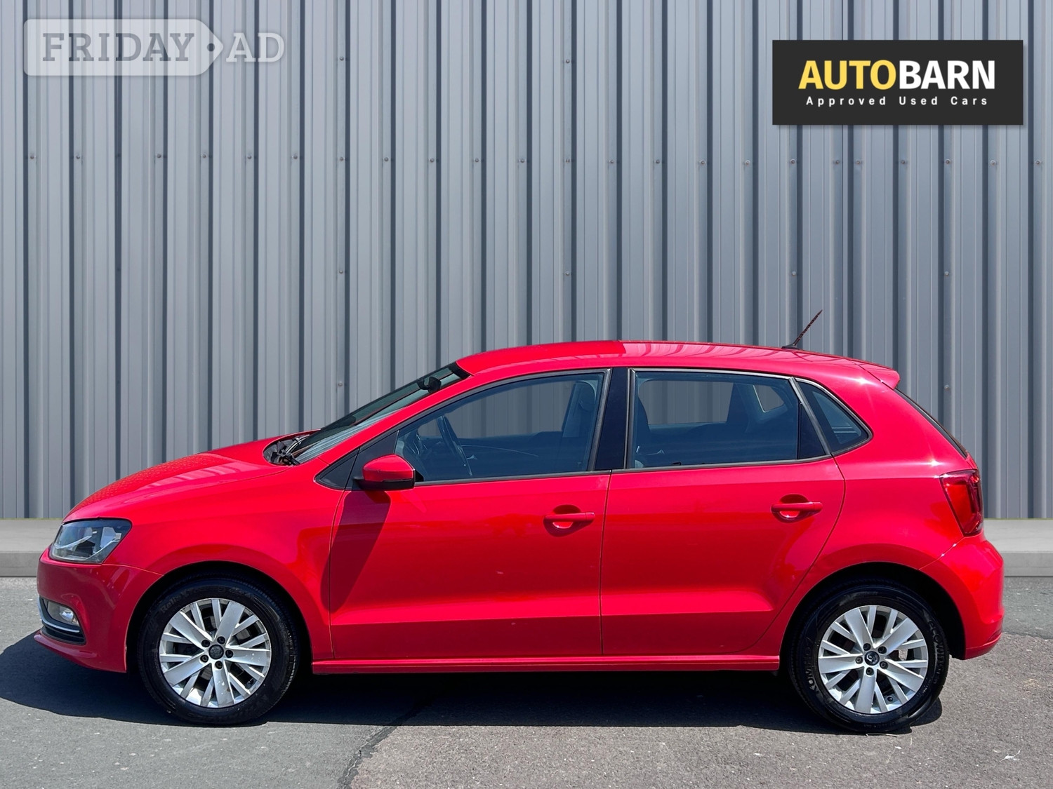 Volkswagen Polo 2015 - Cars
