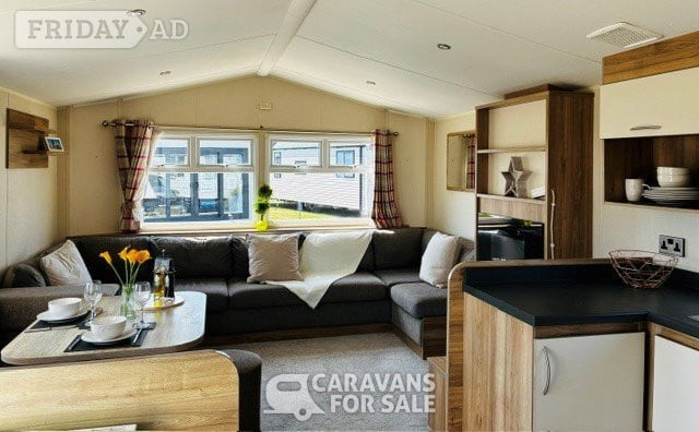 Willerby Lymington 2017 for sale in Dovercourt