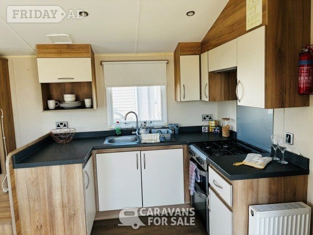 Willerby Lymington 2017 for sale - Holiday Homes in Dovercourt