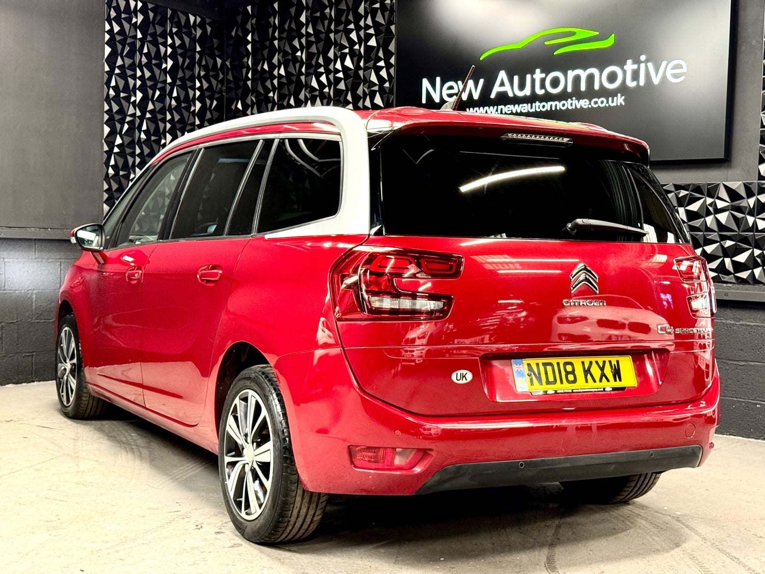 [ berth ]Citroen Grand C4 SpaceTourer