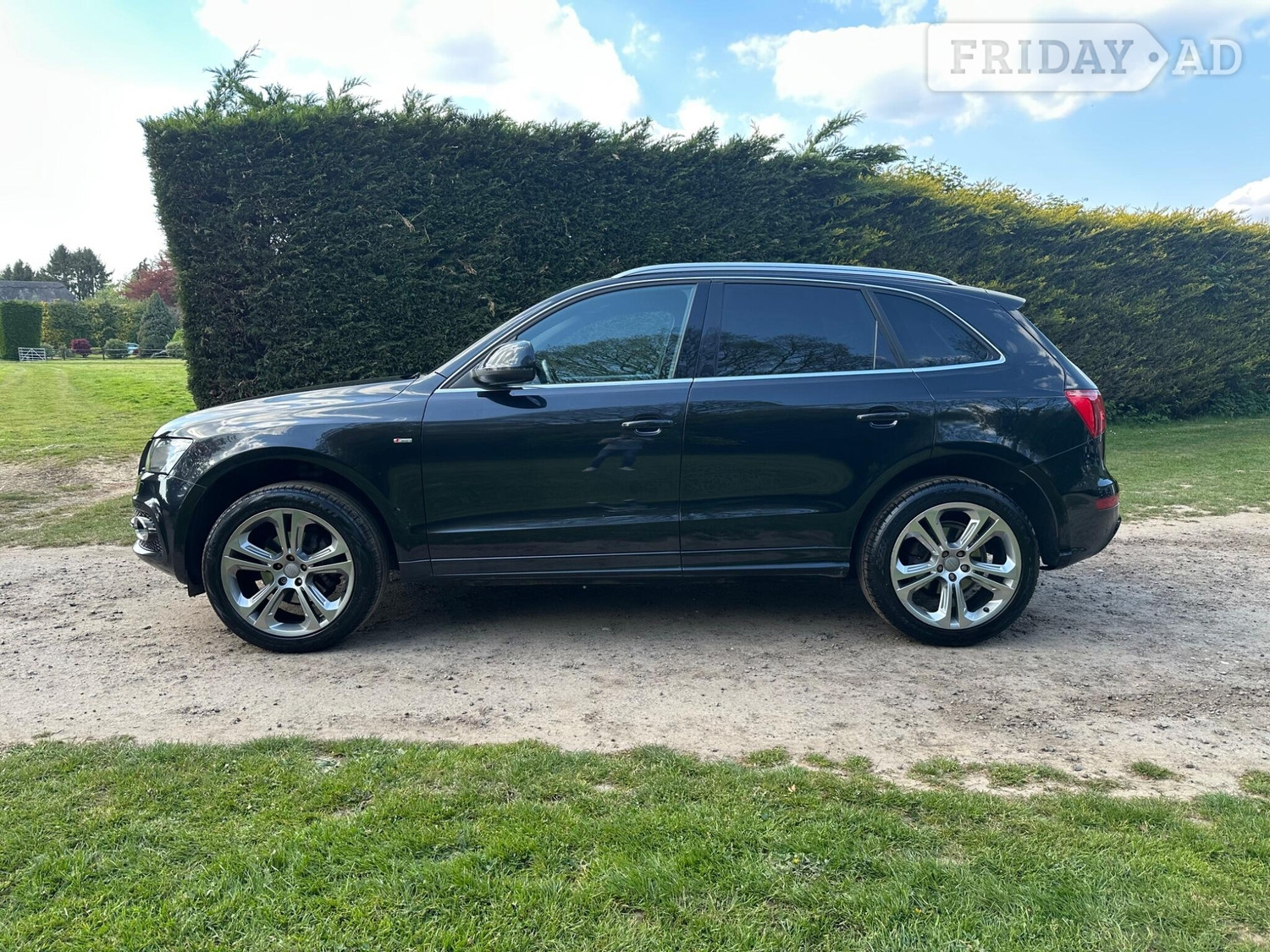 Audi Q5 2010 - Cars