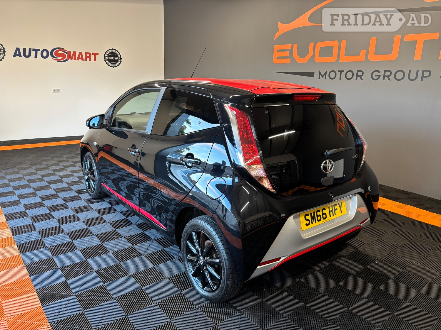 Toyota Aygo 2017 - Cars