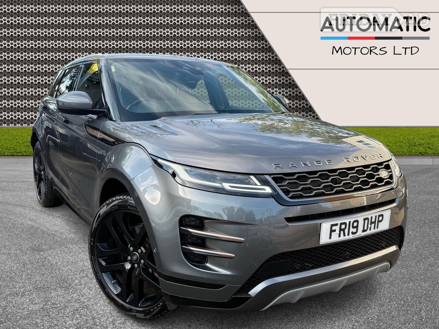 Land Rover Range Rover Evoque 2019 in Hillingdon