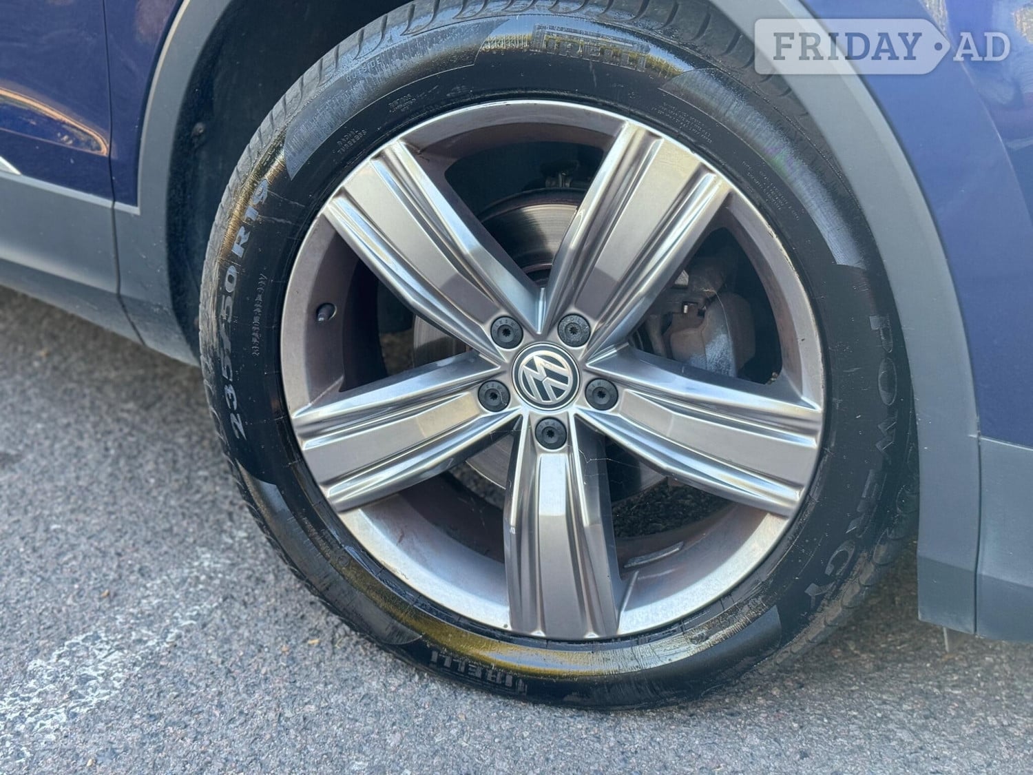 Volkswagen Tiguan 2018 - Cars