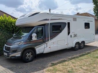 Auto-Trail Frontier Comanche 2017 for sale