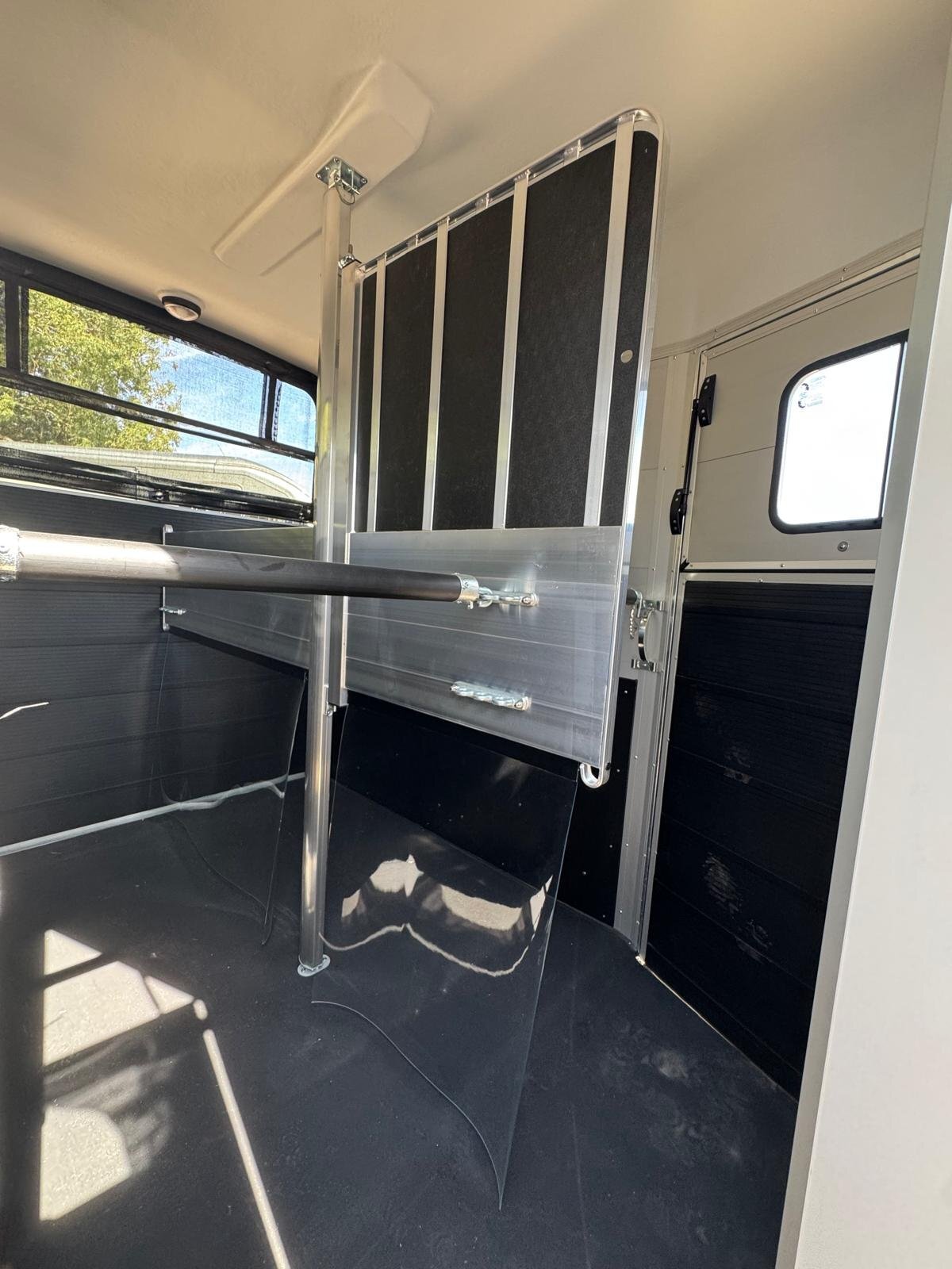 [ berth ]Cheval Liberte Touring Country with Tack Room