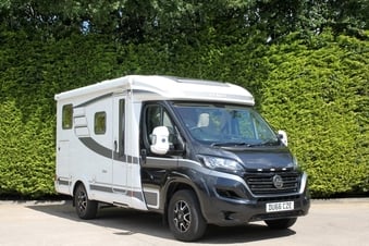 Hymer Van 374 2017 for sale