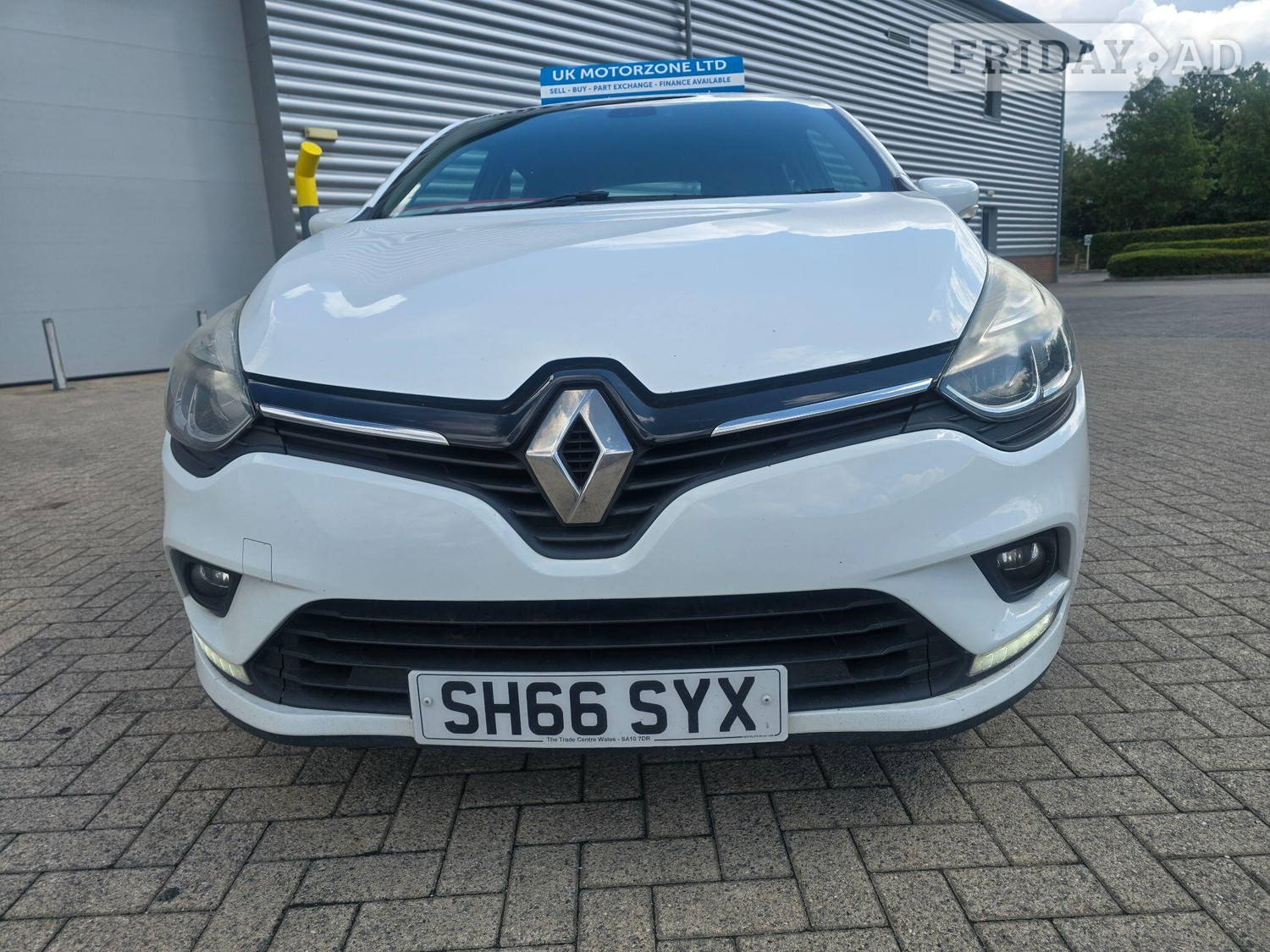 Renault Clio Camberley
