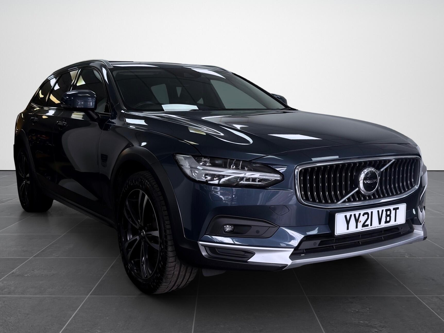 Volvo V90 2020 - Cars