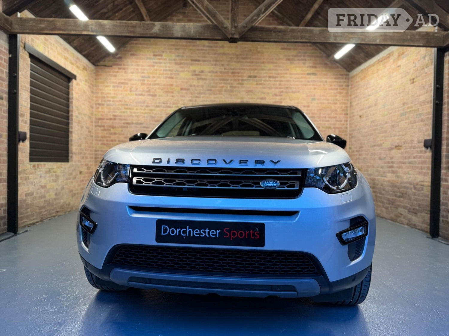 Land Rover Discovery Sport 2017 in Dorchester