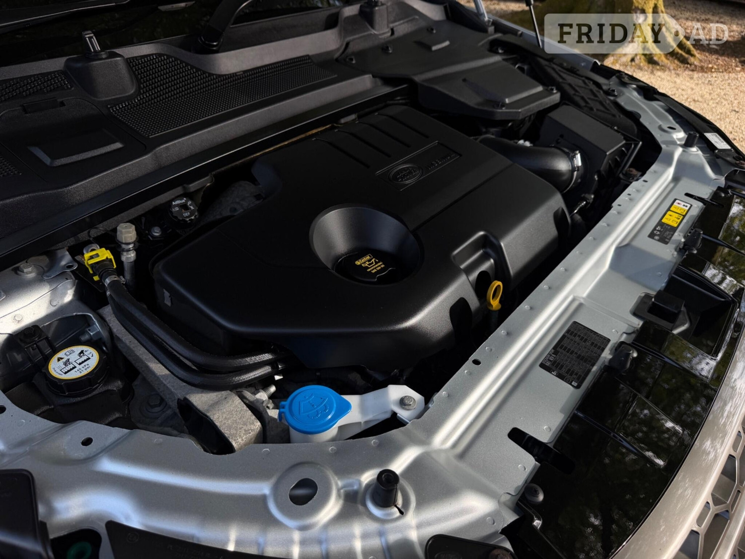 Land Rover Discovery Sport 2017 - Cars in Dorchester