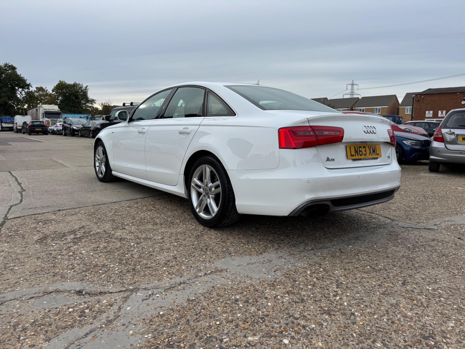 Audi A6 Saloon 2013 - Cars in Leighton Buzzard