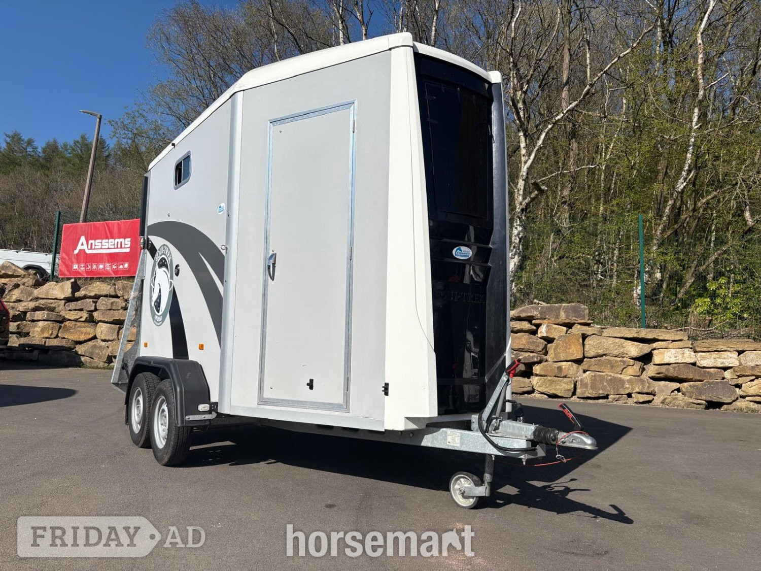 Equi-Trek Apollo Launch Edition  Horse Trailer in Sheffield