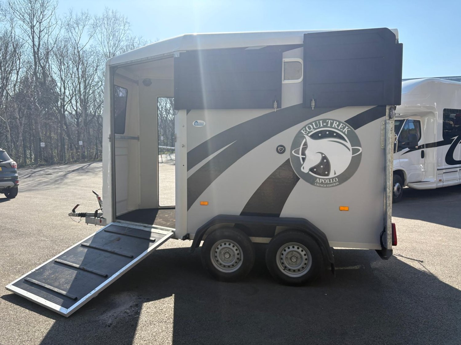Equi-Trek Apollo Launch Edition  Horse Trailer - Trailers & Horseboxes in Sheffield