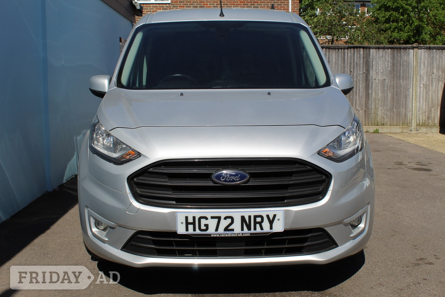[ berth ]Ford Transit Connect