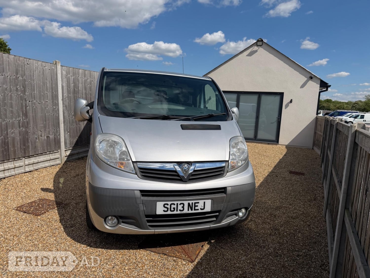 Vauxhall Vivaro 2013 - Vans & Commercial Vehicles in Sittingbourne