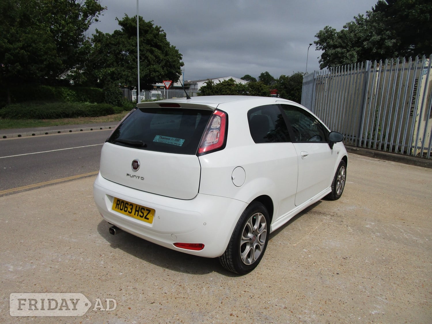 Fiat Punto 2013 - Cars in Portsmouth
