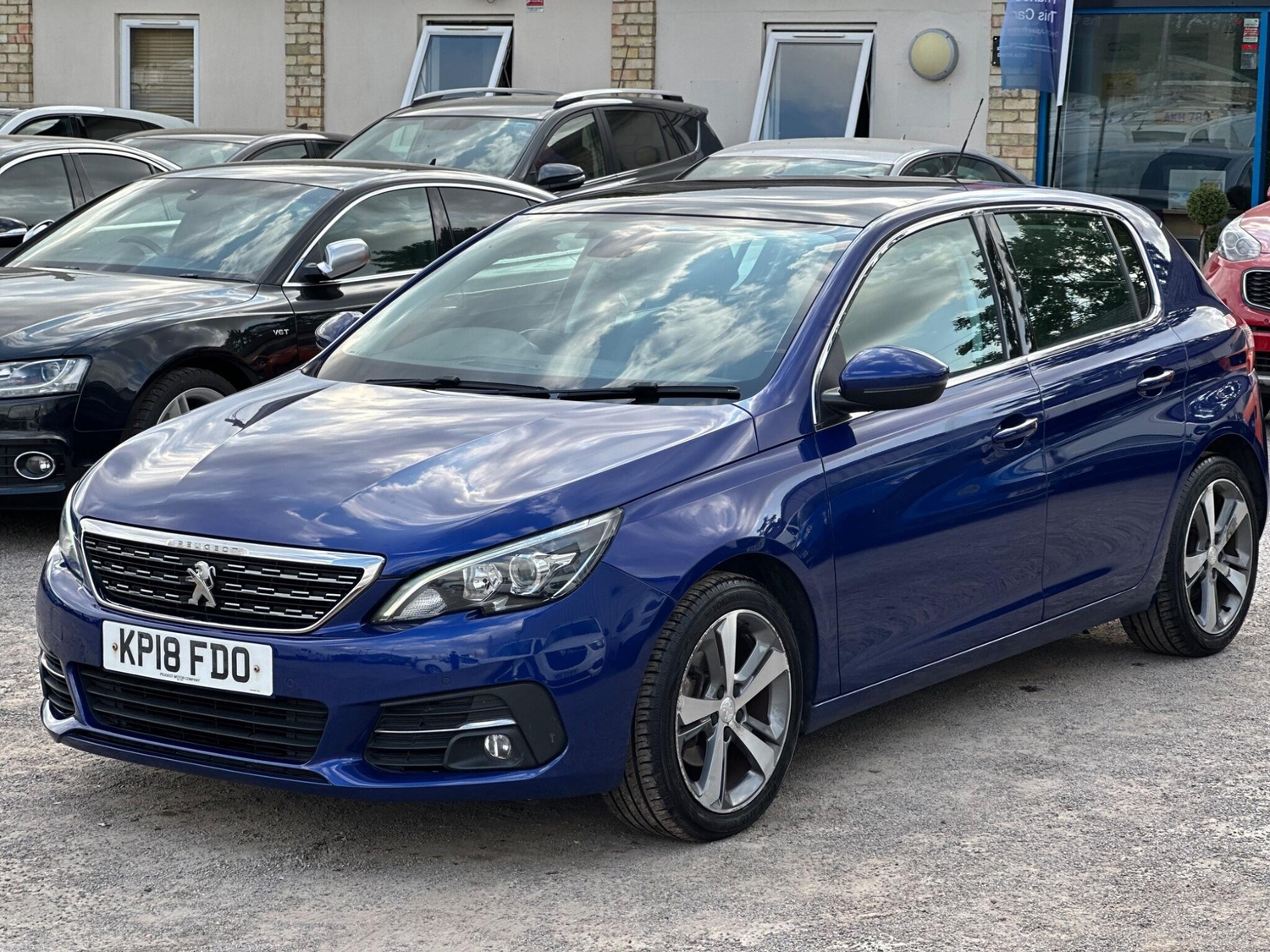 [ berth ]Peugeot 308