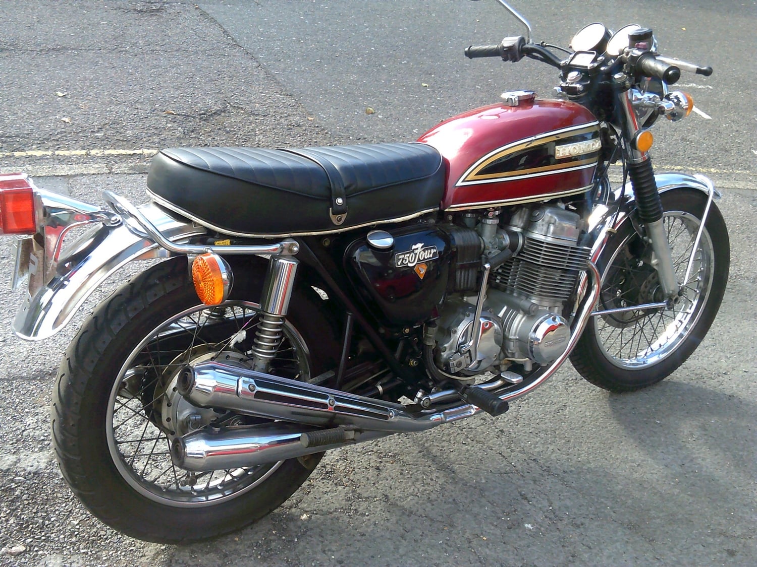 Honda CB 1976 - Motorbikes, Scooters & Quads in Brighton