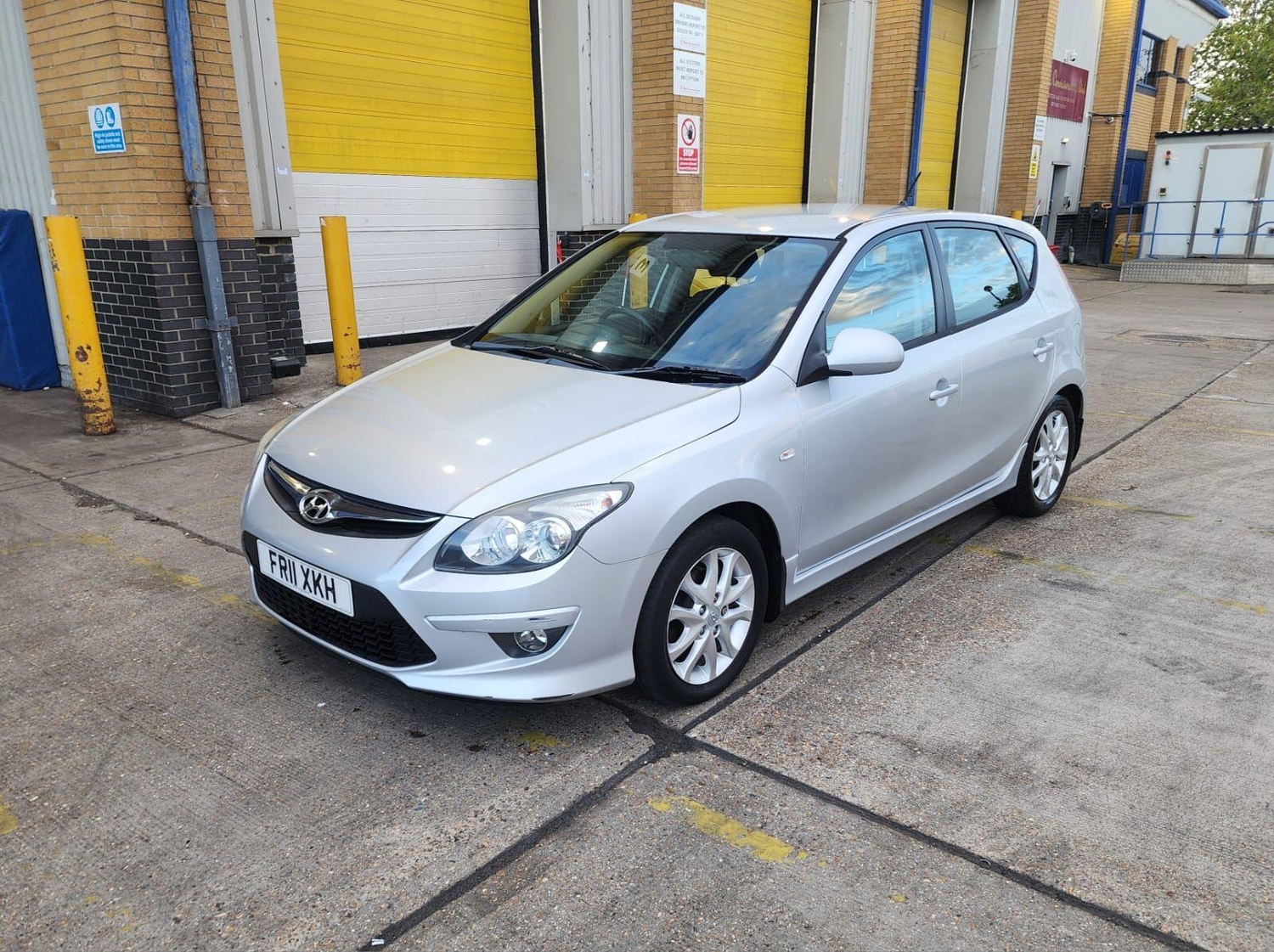 [ berth ]Hyundai i30