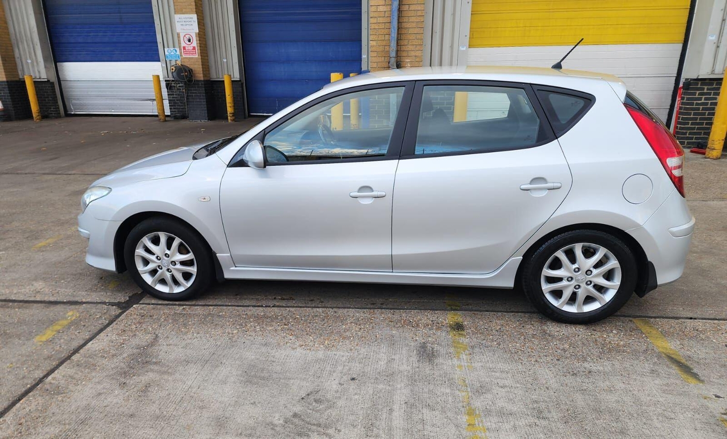 Hyundai i30 2011 - Cars