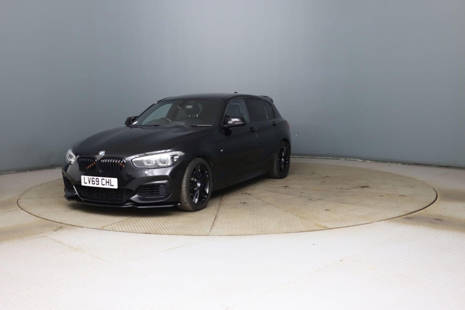 BMW 1 Series 2019 - Cars