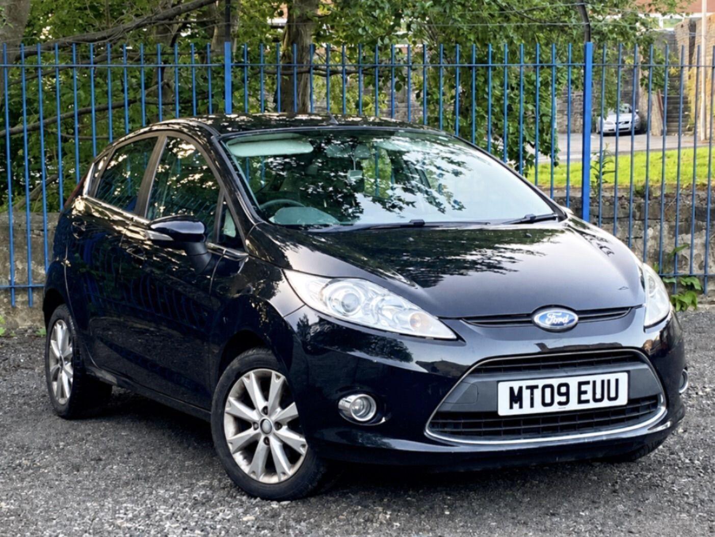 [ berth ]Ford Fiesta