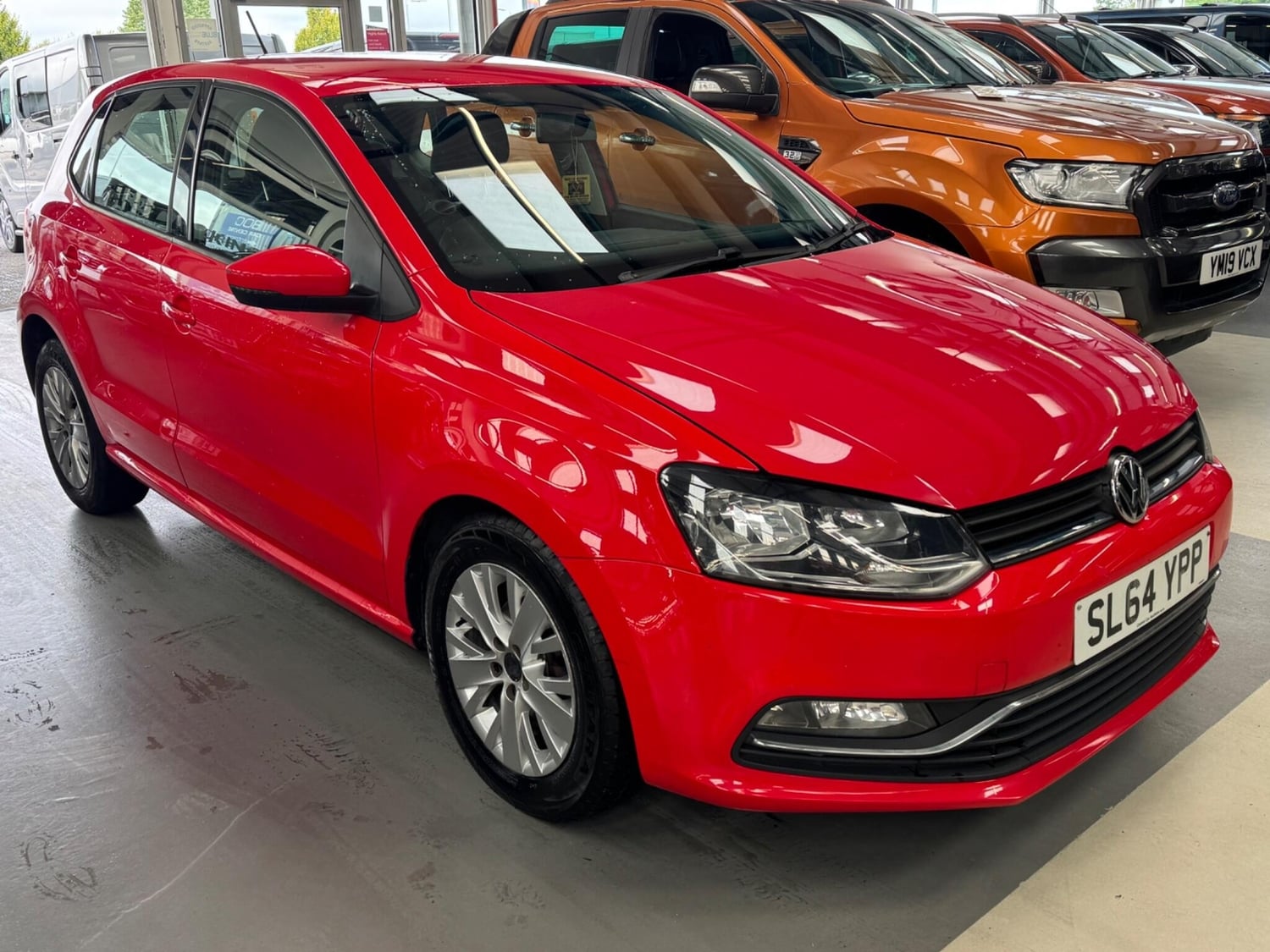 Volkswagen Polo 2014 - Cars