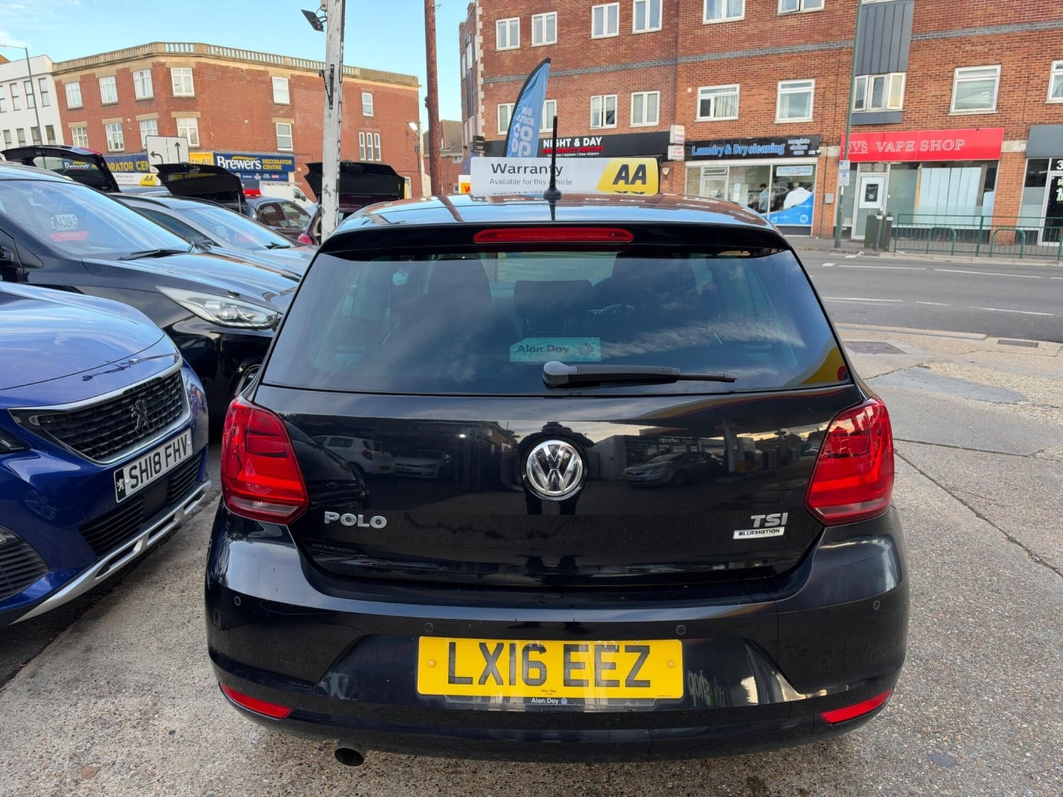 Volkswagen Polo 2016 - Cars