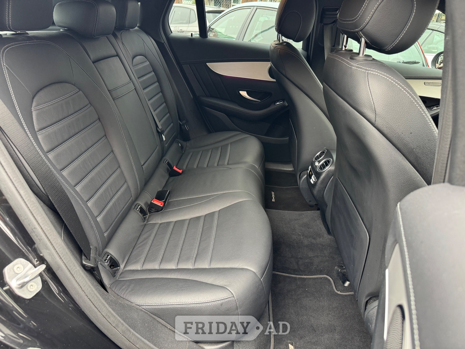 Mercedes-Benz GLC 2021 - Cars