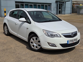 Vauxhall Astra 2011