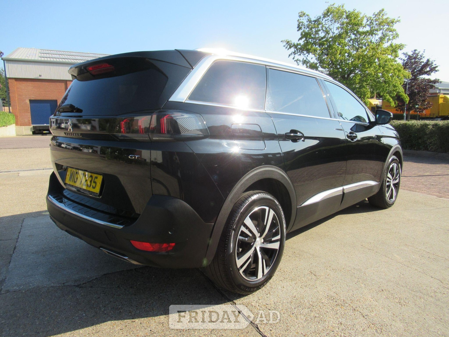 [ berth ]Peugeot 5008