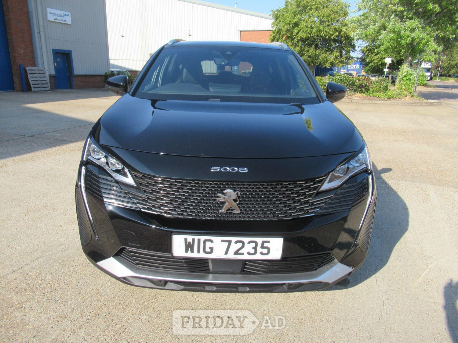 Peugeot 5008 2022 - Cars in St. Albans