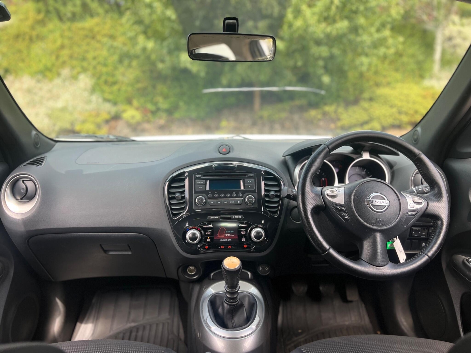 Nissan Juke 2012 - Cars