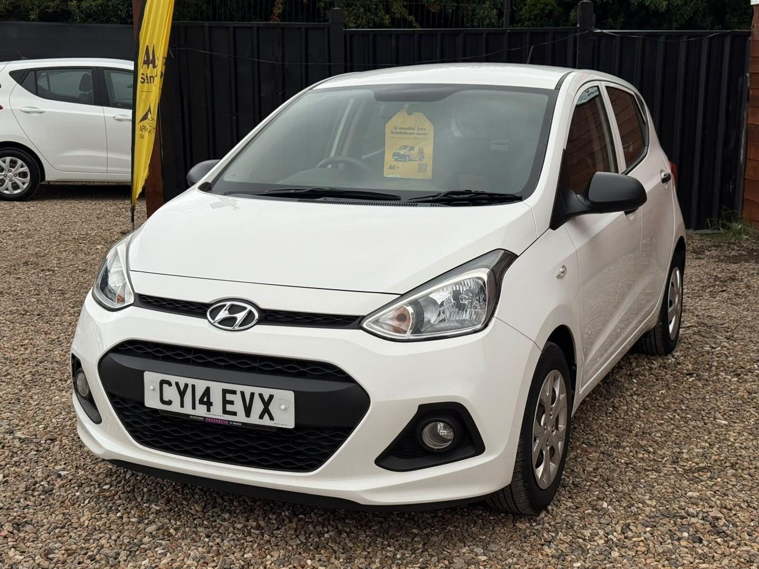 Hyundai i10 2014 - Cars in Swanley
