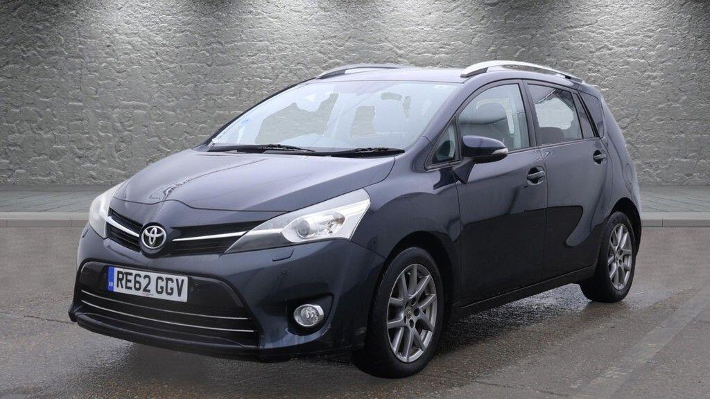 Toyota Verso 2013 - Cars in Birmingham