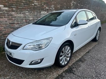 Vauxhall Astra 2011