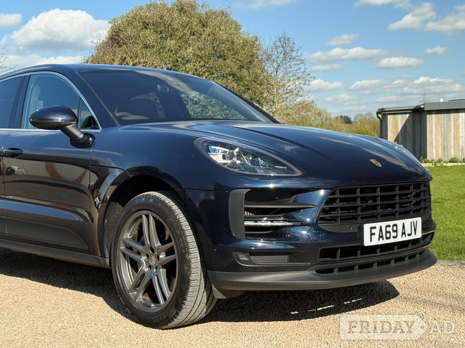 Porsche Macan 2019 - Cars