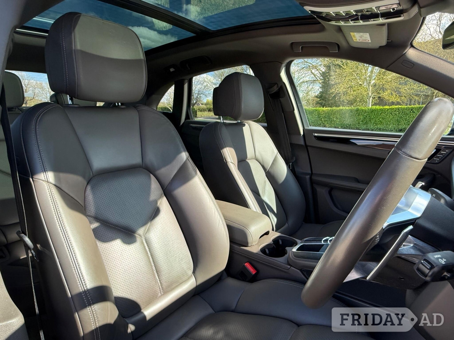 Porsche Macan 2019 - Cars in Wigston