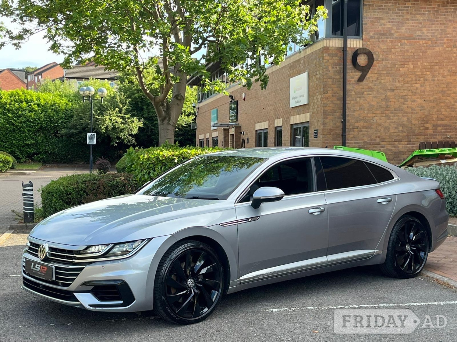 [ berth ]Volkswagen Arteon