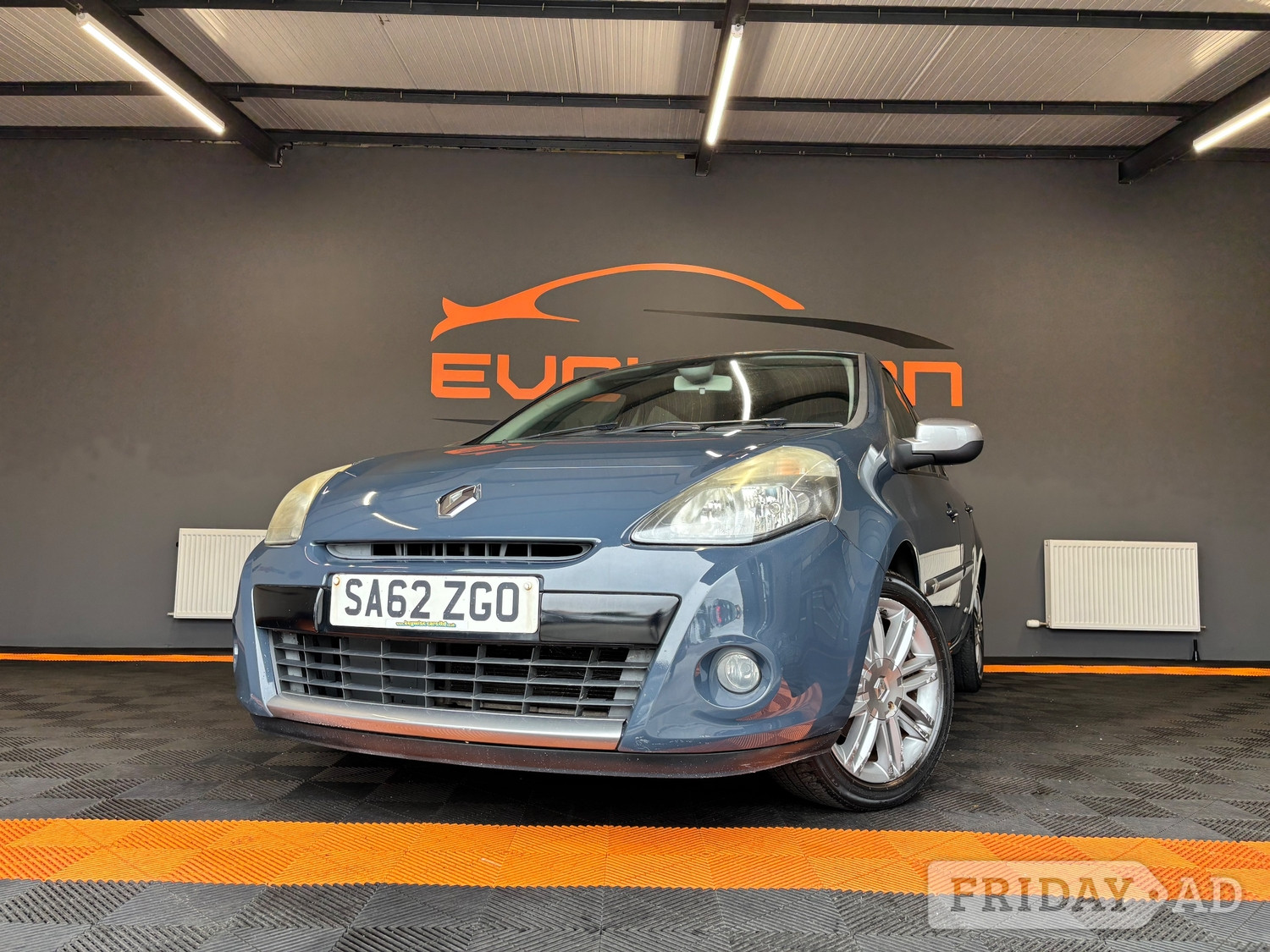 Renault Clio Lochgelly