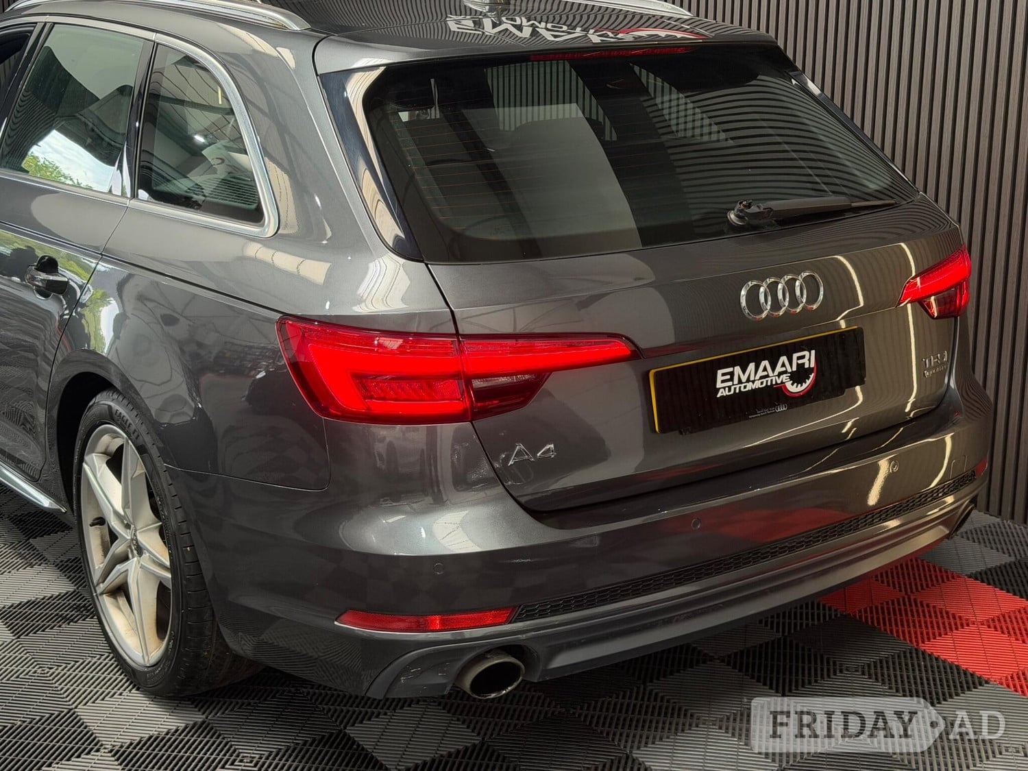 Audi A4 Avant 2017 - Cars