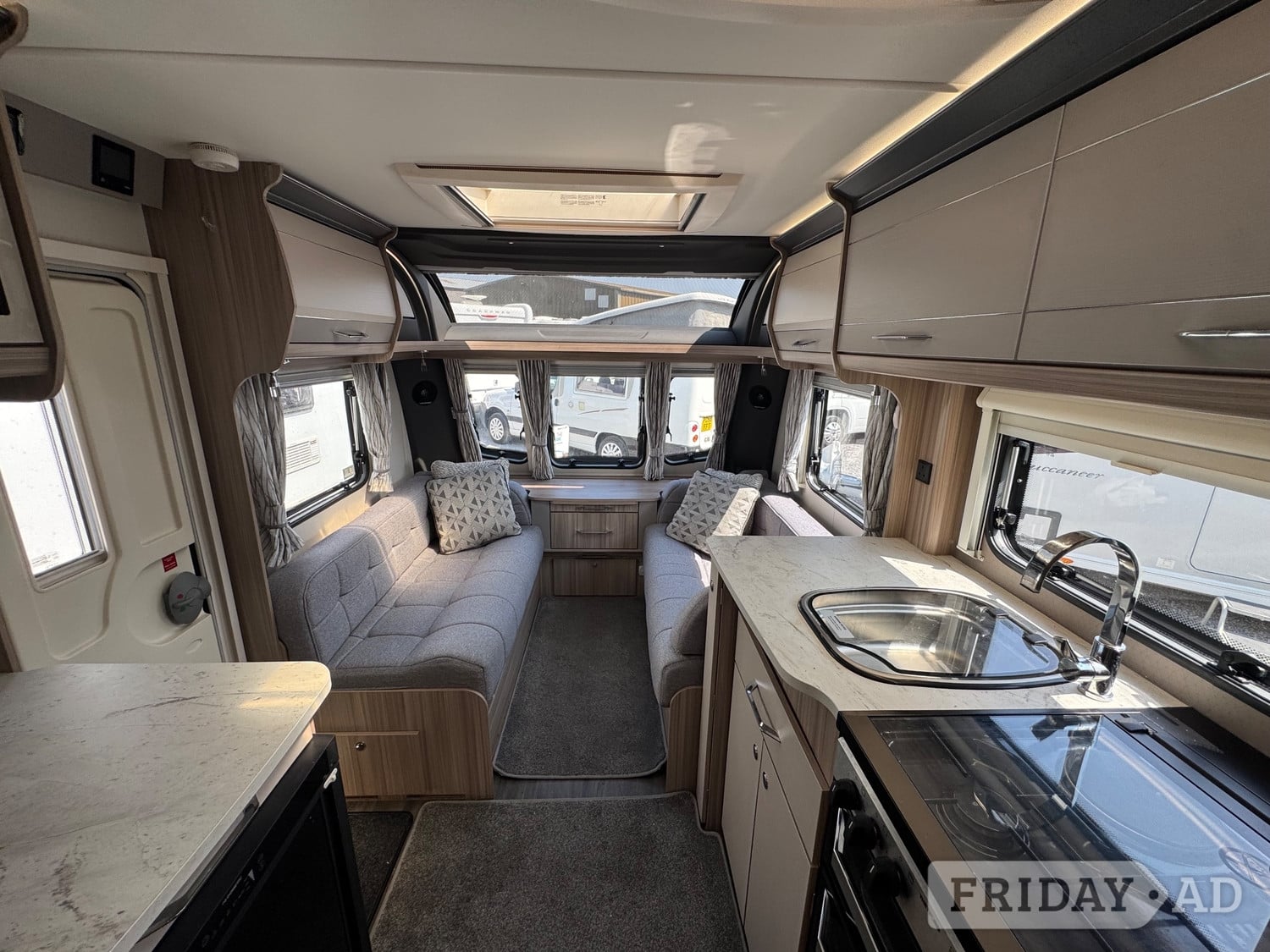 Coachman Acadia 575 2022 - Motorhomes & Caravans in Thirsk