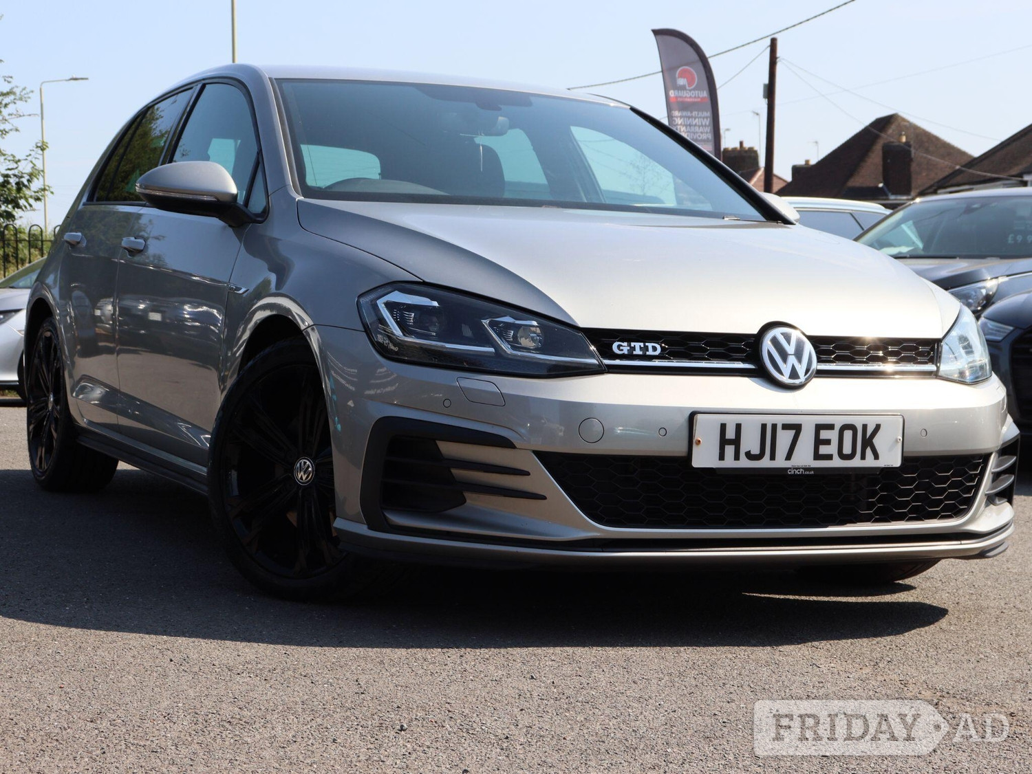 Volkswagen Golf 2017 in Coalville