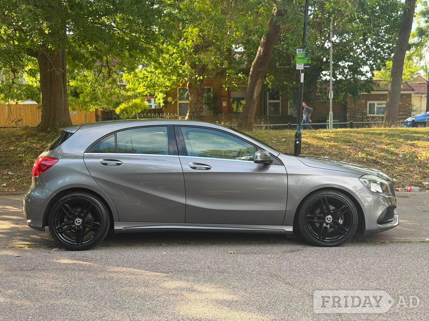[ berth ]Mercedes-Benz A Class