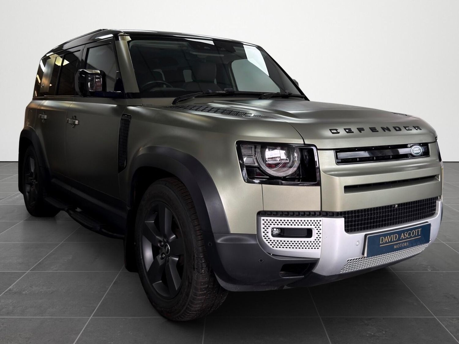 Land Rover Defender 110 2020 - Cars