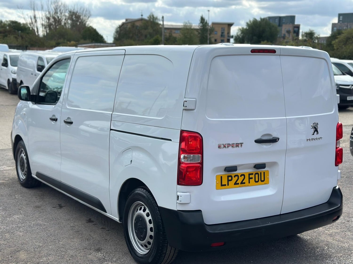 Peugeot Expert 2022 - Vans & Commercial Vehicles