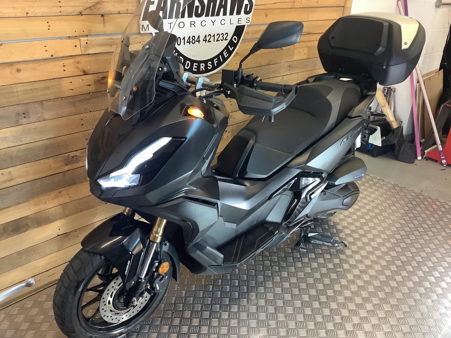 [ berth ]Honda ADV
